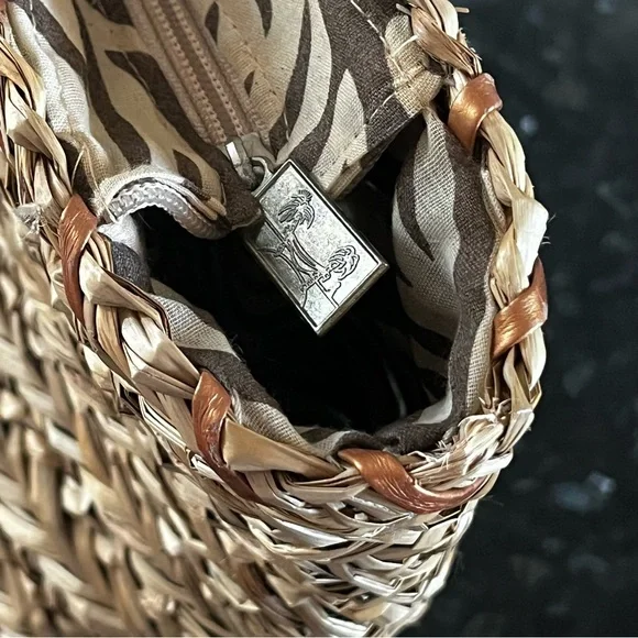 NWT Sun & Sand Natural Fiber Straw Woven Beach Tote Bag Pristine Quiet Luxury - Picture 8 of 9